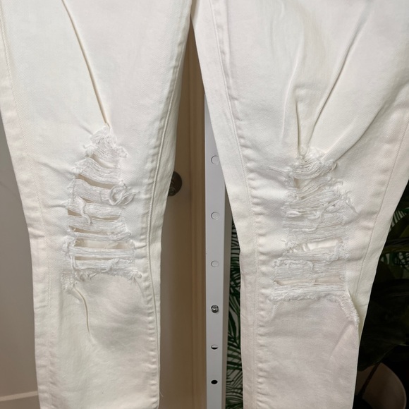 NWT L'AGENCE MARGOT HIGH RISE SKINNY IN BLANC DESTRUCT Size 25 - Picture 9 of 11